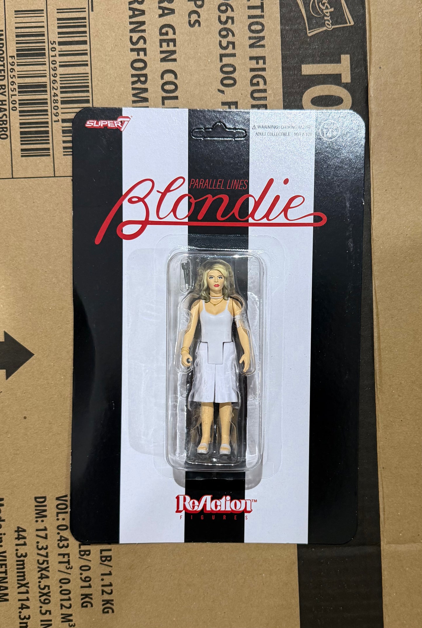 Super7 ReAction Figures Wave 1 – Debbie Harry - Blondie - (Parallel Lines) Damaged Packaging