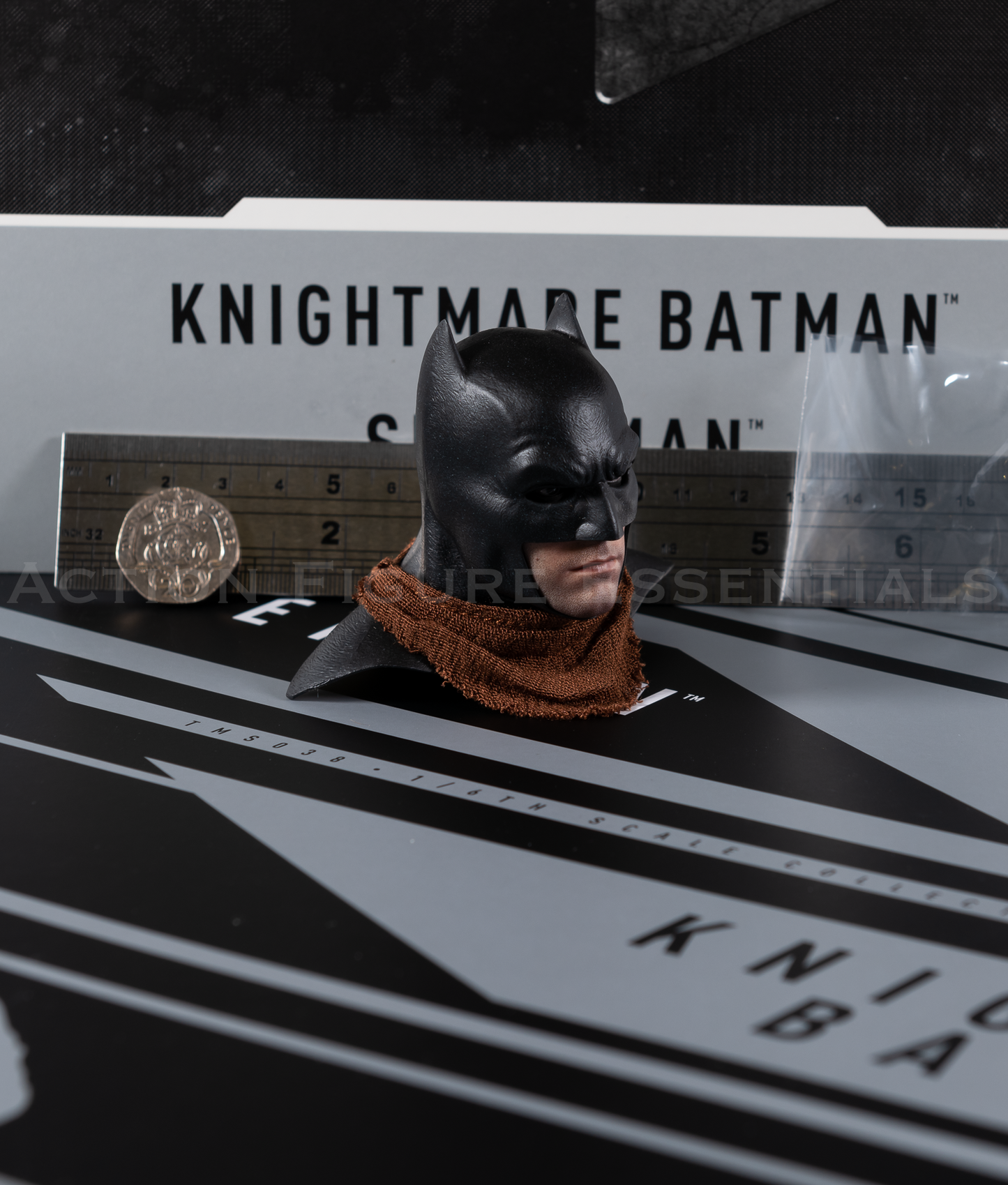 Hot Toys Knightmare Batman Head Cowl Face Plates Scarf TMS038 Justice League 1/6