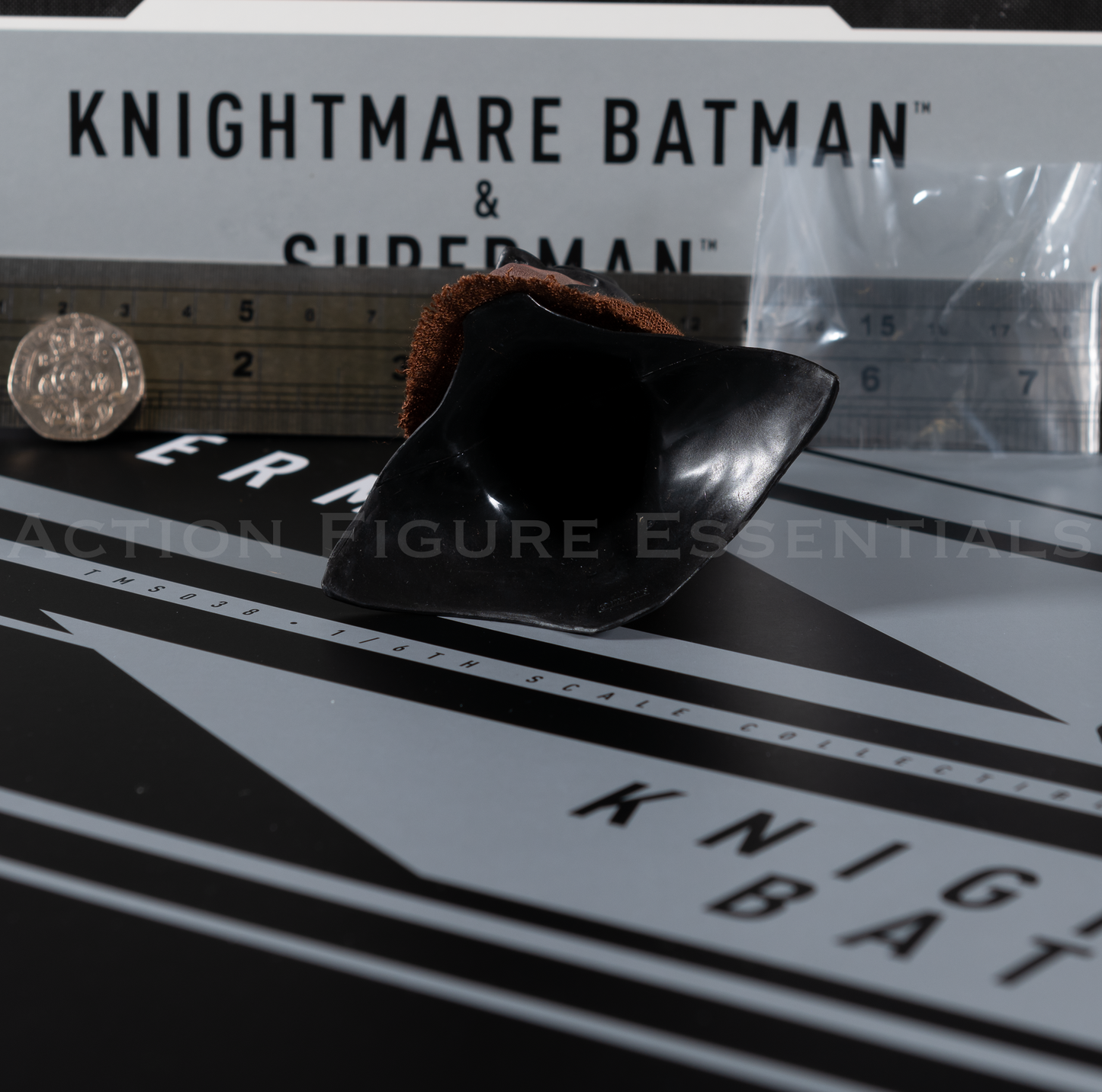 Hot Toys Knightmare Batman Head Cowl Face Plates Scarf TMS038 Justice League 1/6