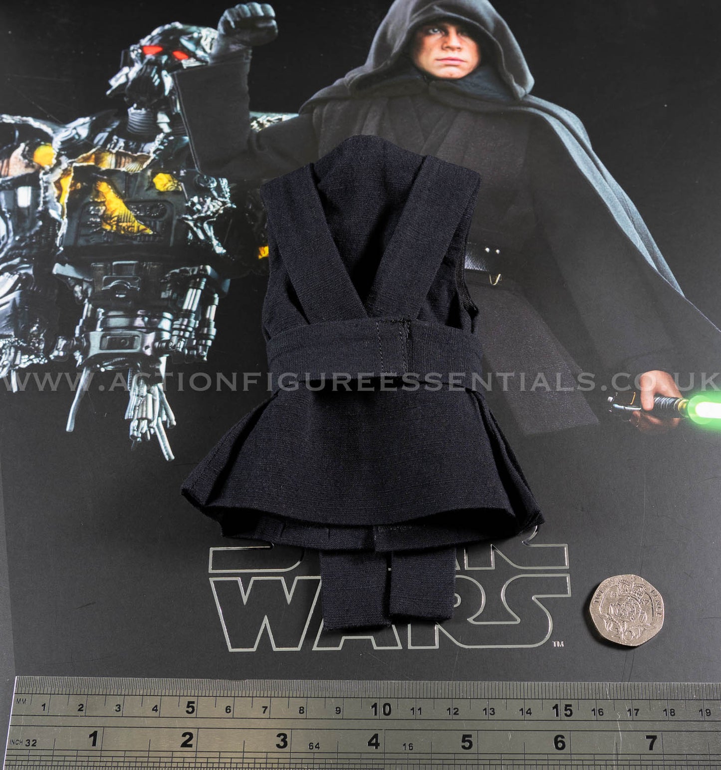 Hot Toys Star Wars Luke Skywalker Jedi Knight Tunic 1/6 DX23 The Mandalorian
