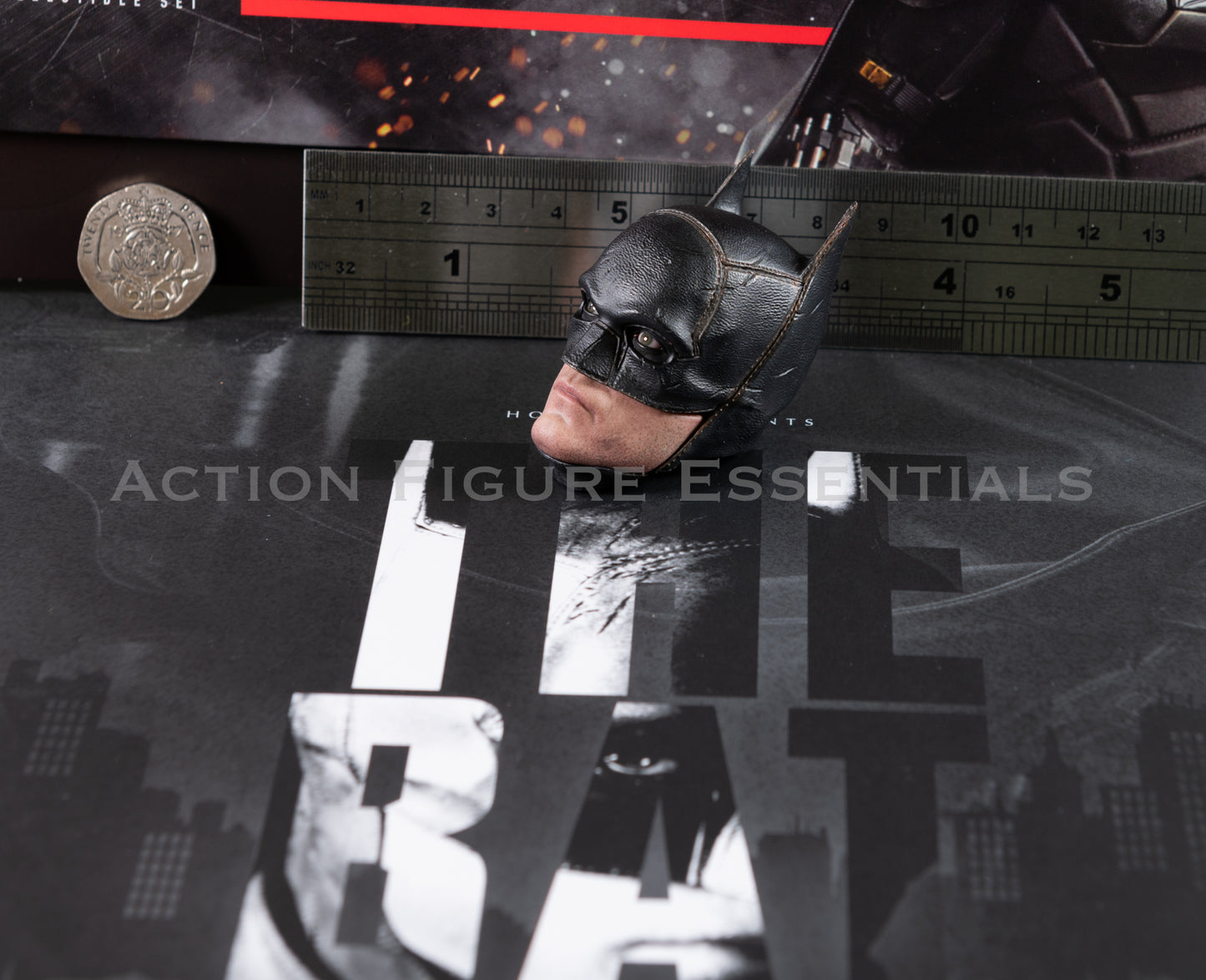 Hot Toys The Batman Head Sculpt Helmeted Cowl 1/6 Exclusive MMS641 Parts