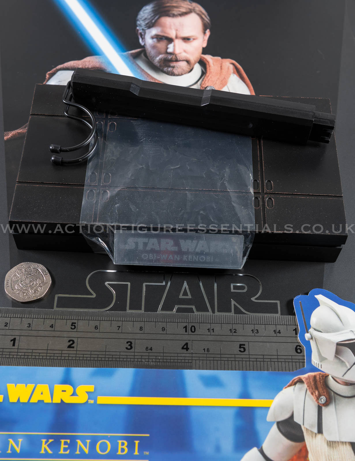 Star Wars Hot Toys Obi Wan Kenobi Display Stand Clone Wars TMS095 1/6 Part Clone Trooper
