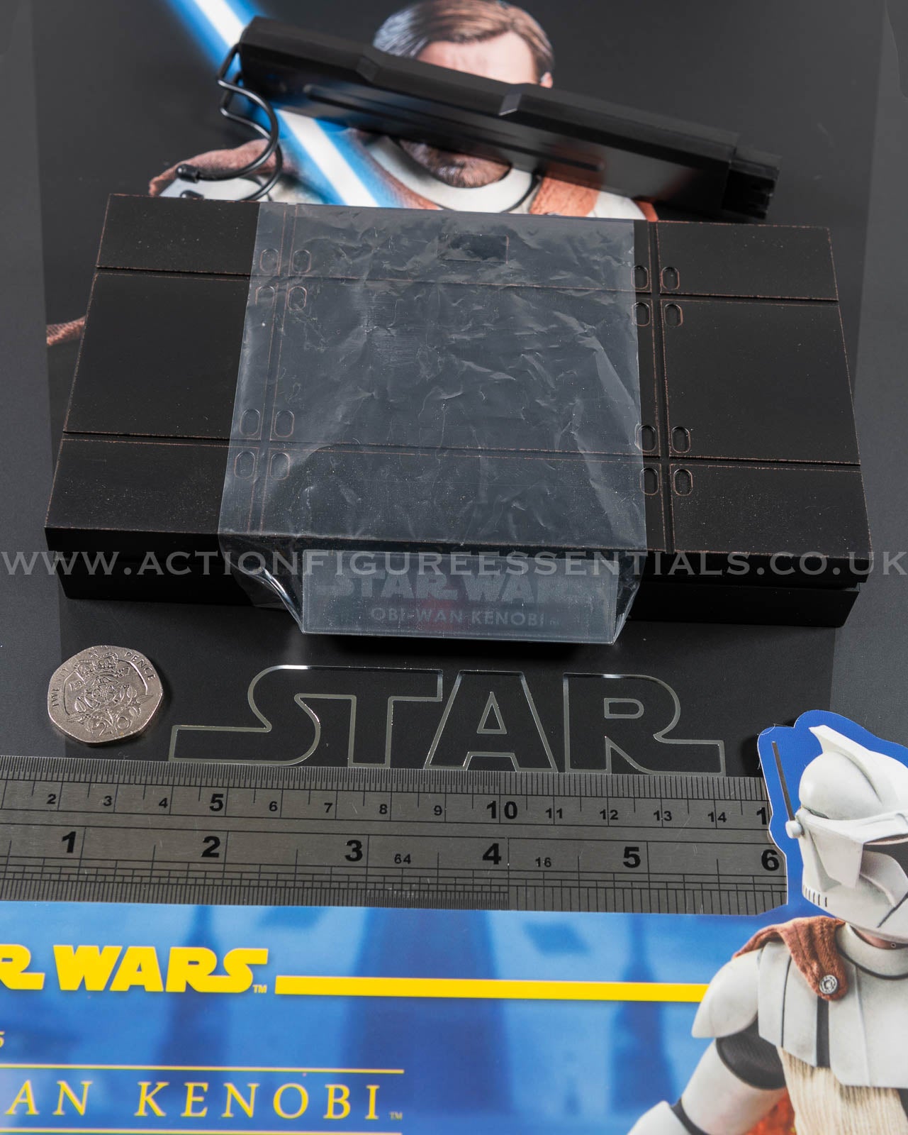 Star Wars Hot Toys Obi Wan Kenobi Display Stand Clone Wars TMS095 1/6 Part Clone Trooper