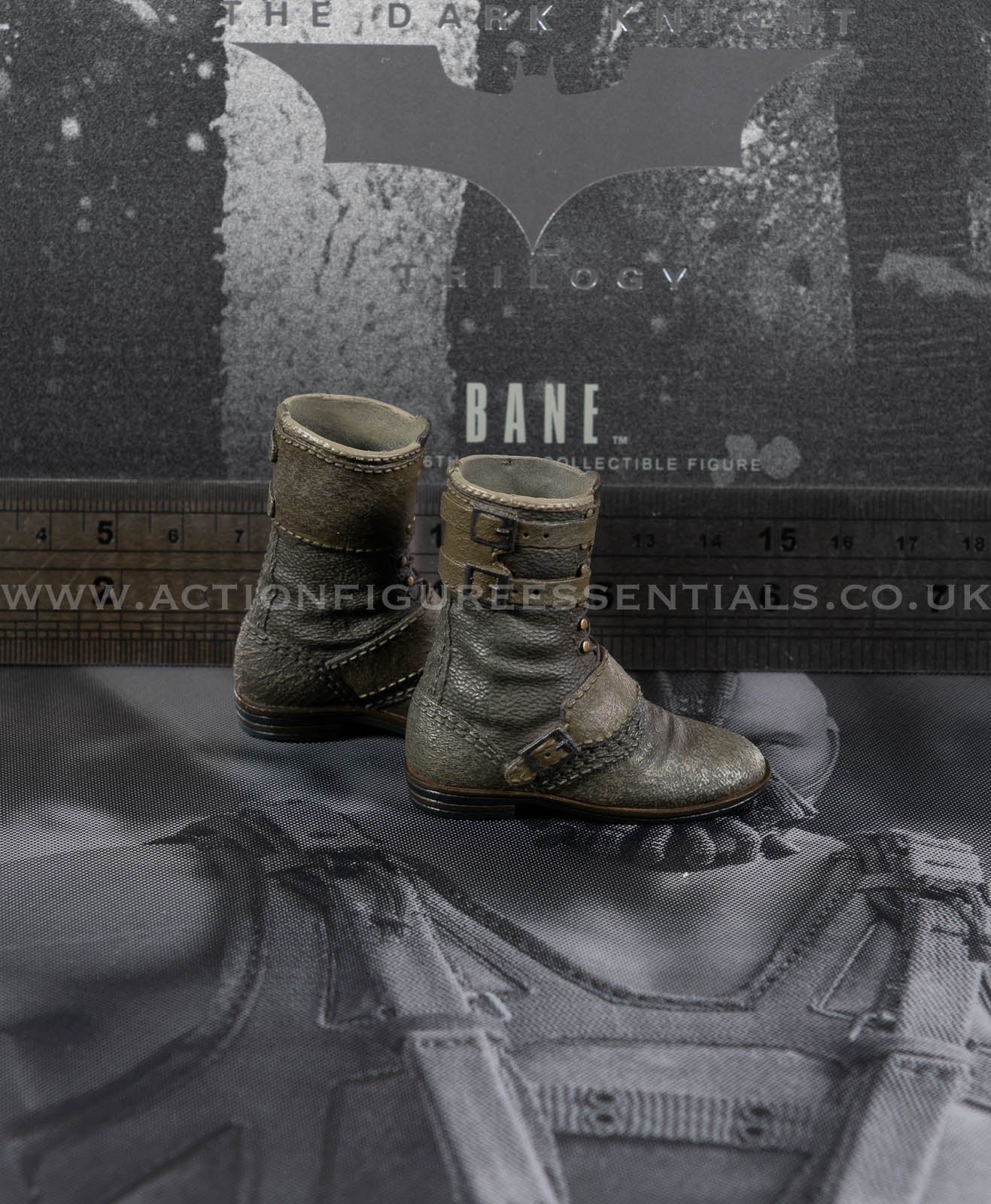 Hot Toys Bane Combat Boots MMS689 Batman The Dark Knight DC