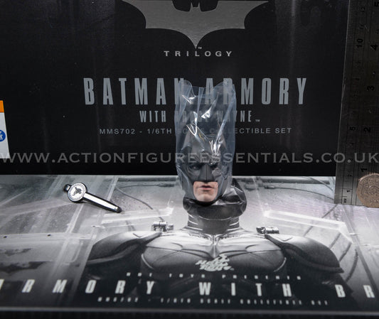 Hot Toys Batman Armory Head Sculpt MMS702 1/6 Scale Parts DC Comics