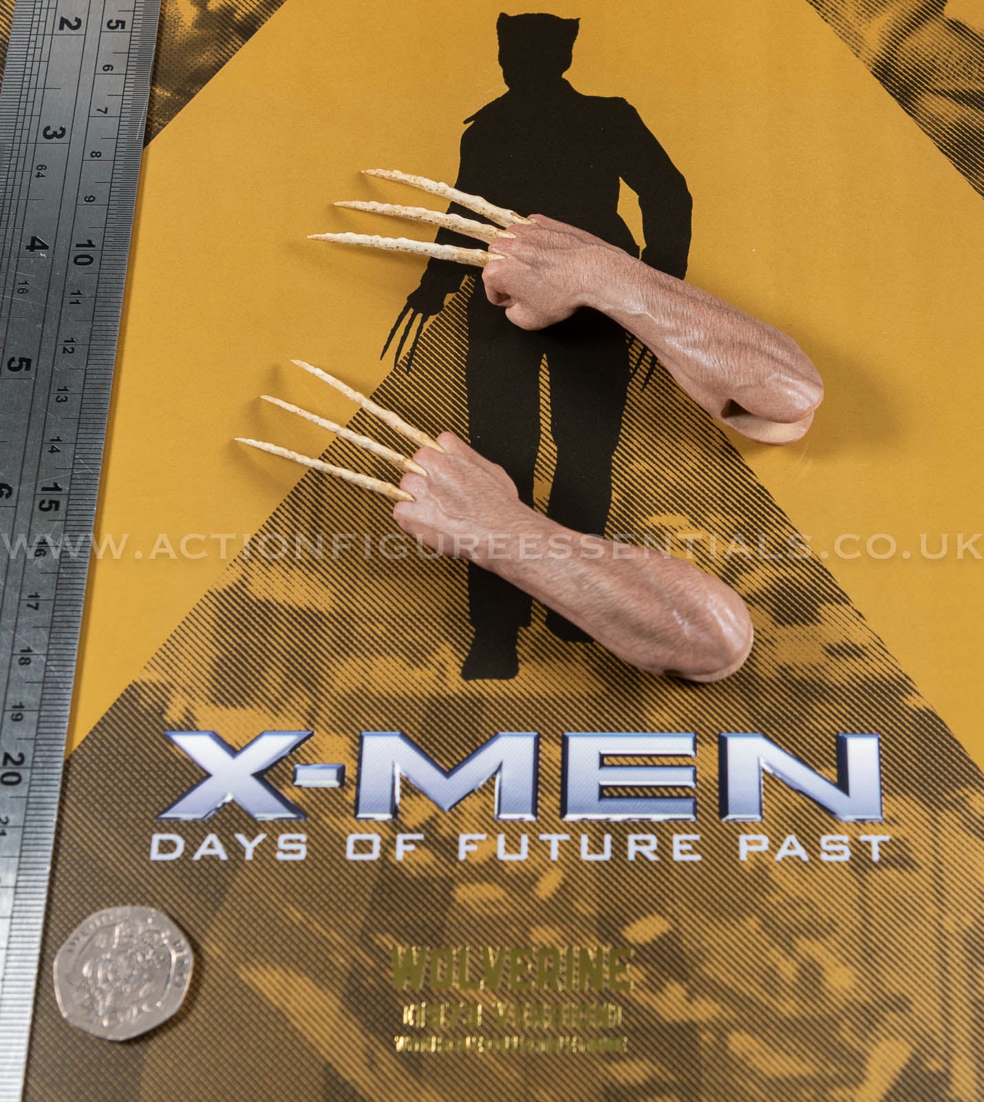 Hot Toys - Wolverine - Bone Claw Hands w Seamless Forearms - Hugh Jackman - 1973 - MMS660 Deluxe 1:6 Loose Parts