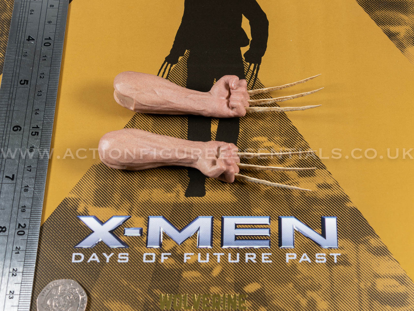 Hot Toys - Wolverine - Bone Claw Hands w Seamless Forearms - Hugh Jackman - 1973 - MMS660 Deluxe 1:6 Loose Parts