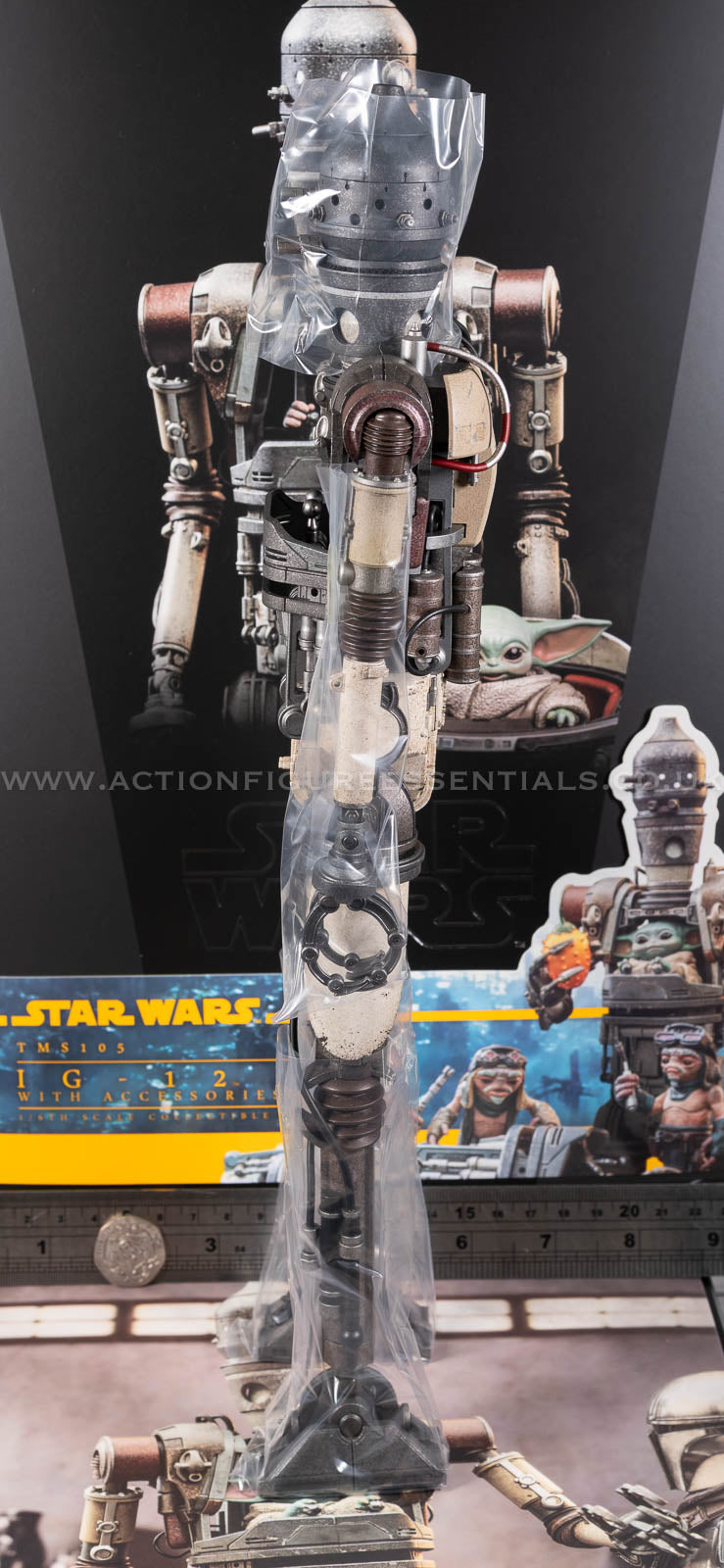 Hot Toys - IG-12 Figure - Star Wars - TMS105 Special Edition - The Mandalorian - 1:6 Loose Parts
