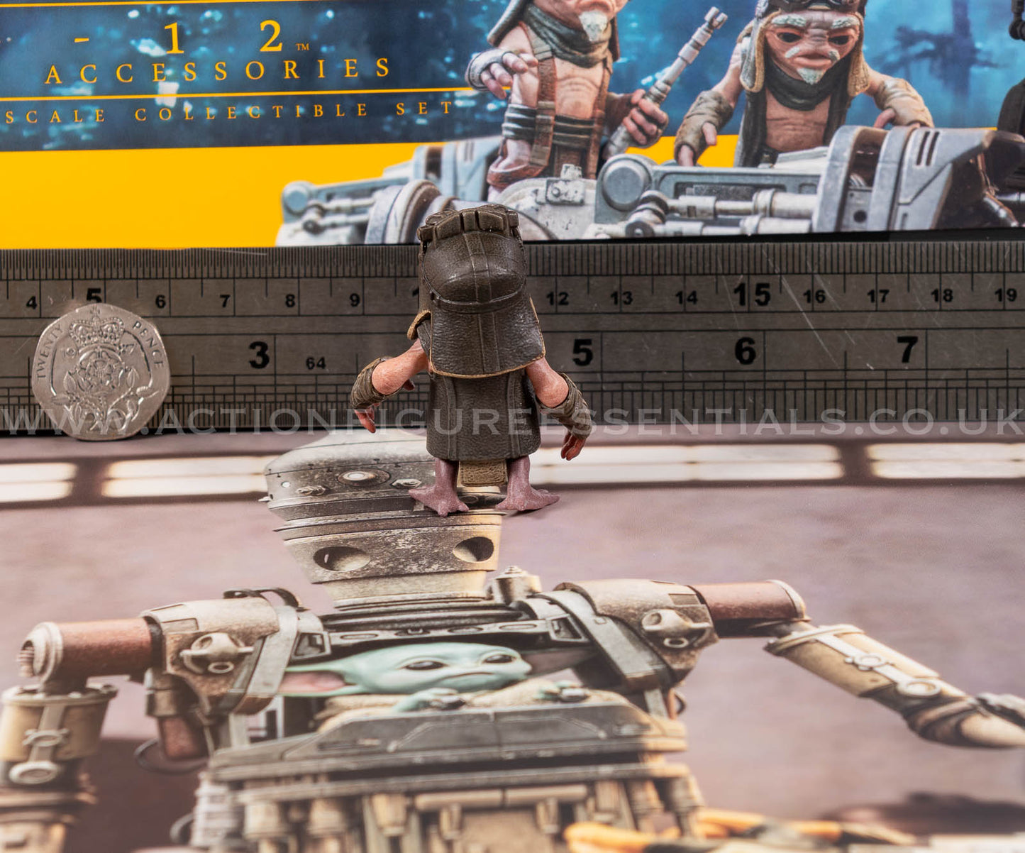 Hot Toys - IG-12 - Anzellan Droidsmith Figure (V1) - Star Wars - TMS105 Special Edition - The Mandalorian - 1:6 Loose Parts