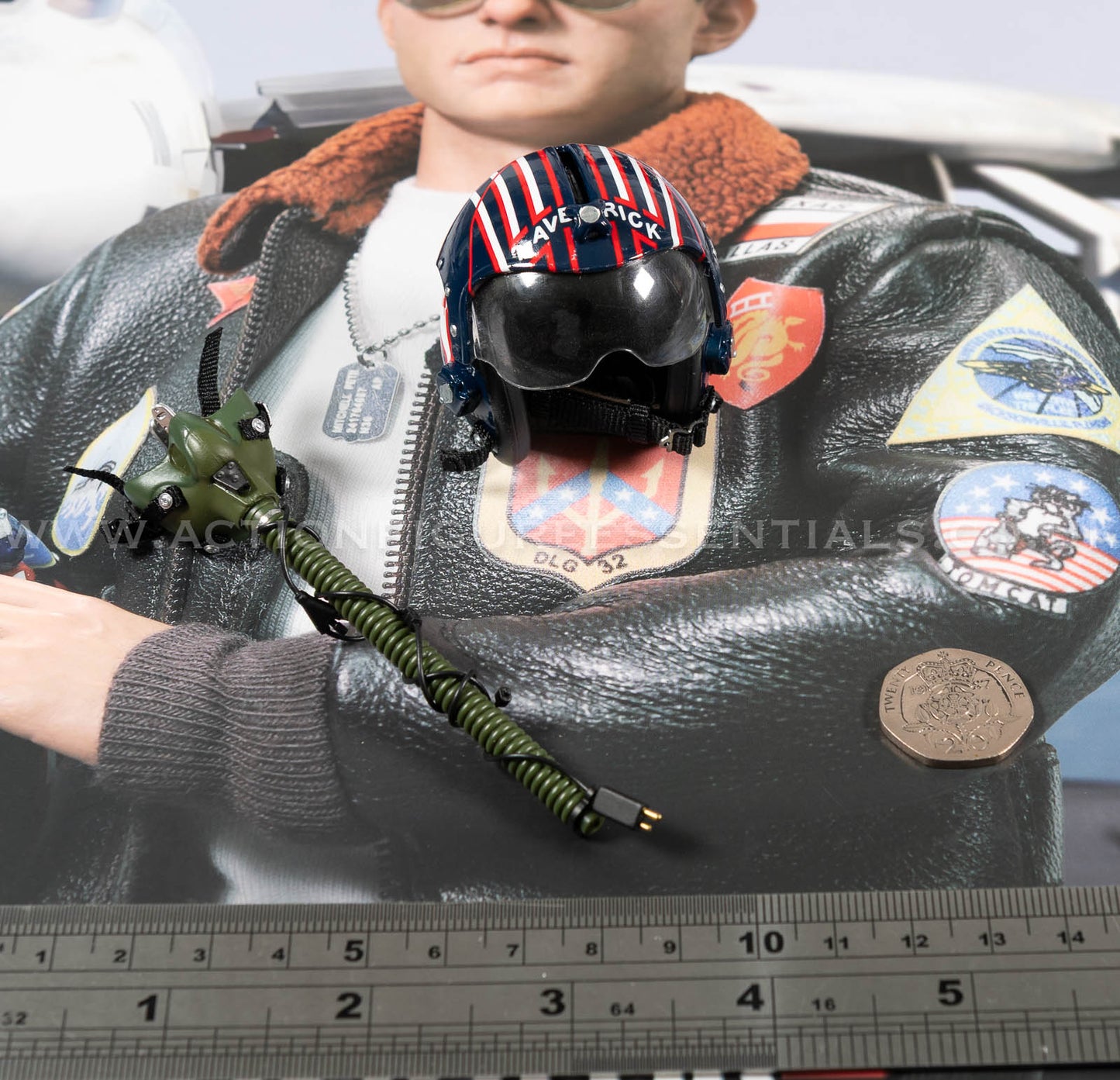 Top Gun - Fighter Pilot Helmet Oxygen Mask - Maverick - MA80181 US Navy Naval Aviator Lieutenant Pete - DID - 1:6 Loose Parts