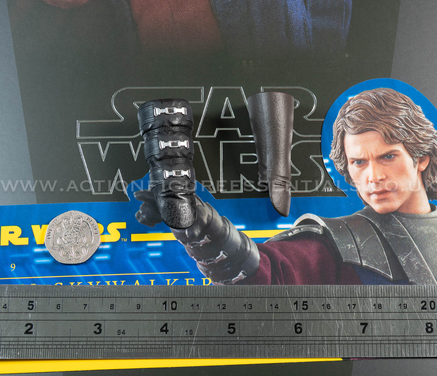 Hot Toys - Anakin Skywalker - Gauntlets - Star Wars - TMS019 Special Edition - 1:6 Loose Parts
