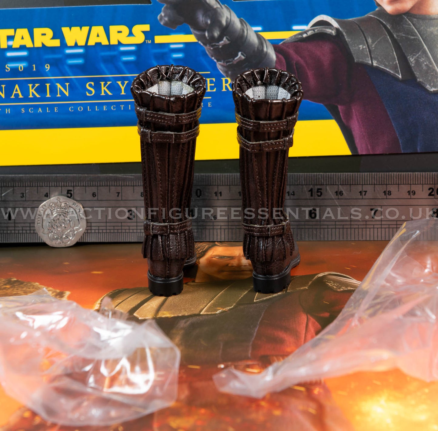 Hot Toys - Anakin Skywalker - Boots & Pegs - Star Wars - TMS019 Special Edition - 1:6 Loose Parts