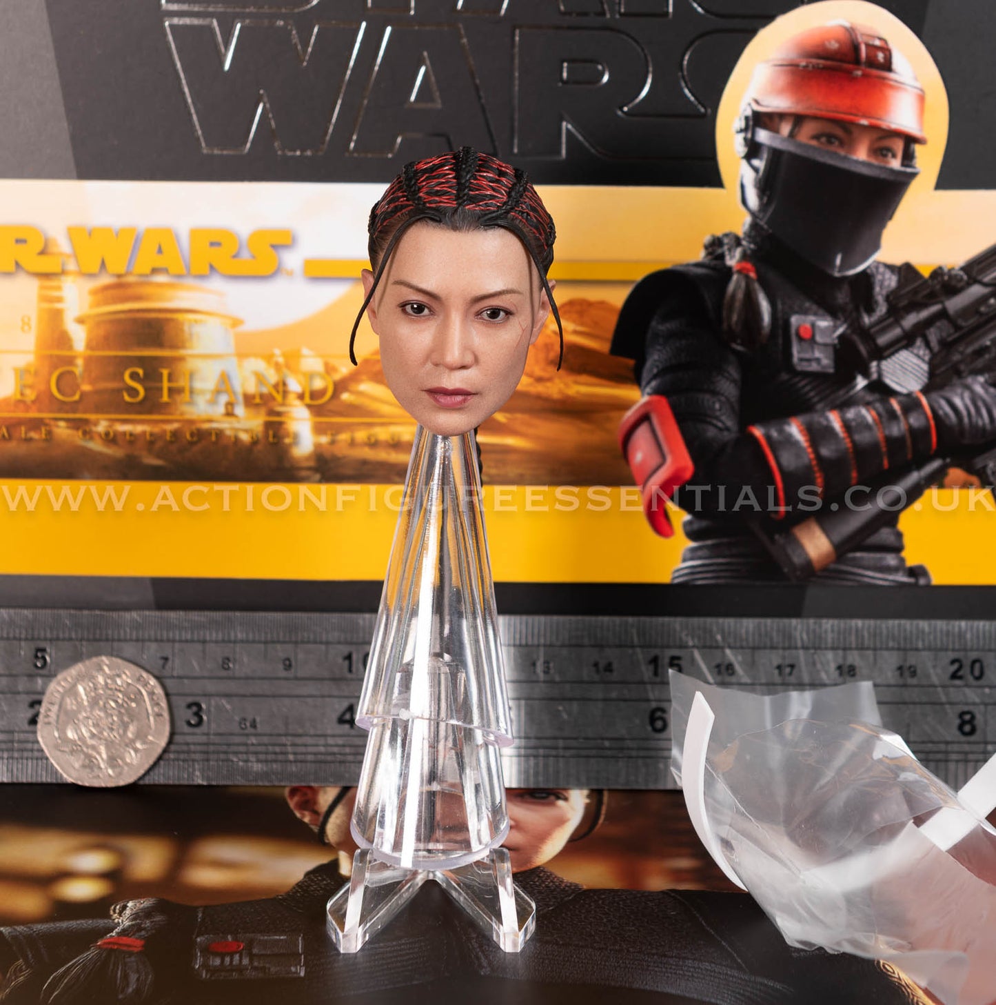 Hot Toys Fennec Shand (Ming-Na Wen) Head Sculpt - Star Wars - TMS068 - 1:6 Loose Parts