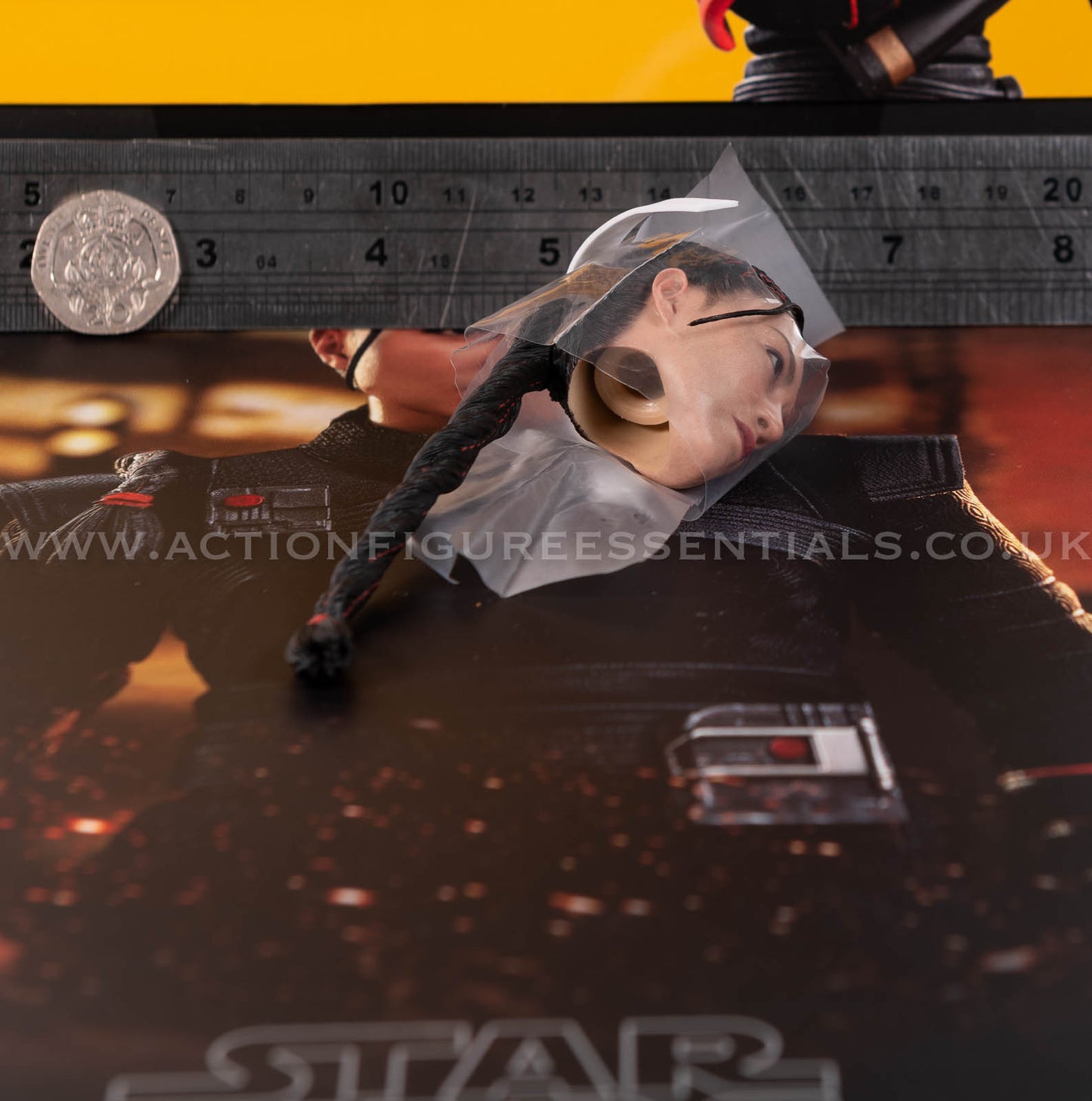 Hot Toys Fennec Shand (Ming-Na Wen) Head Sculpt - Star Wars - TMS068 - 1:6 Loose Parts