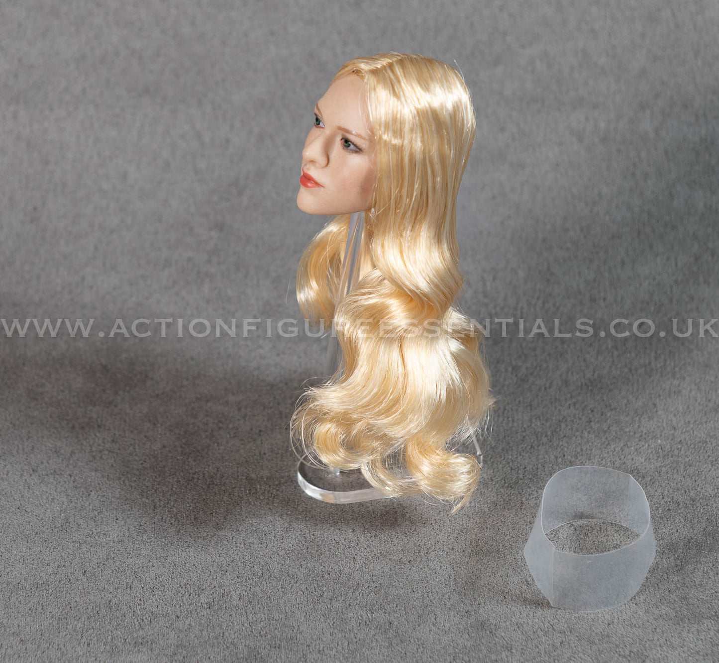 1/6 Scale Female Head Sculpt with Long Blonde Hair – Realistic Custom Head for 12" Action Figures
