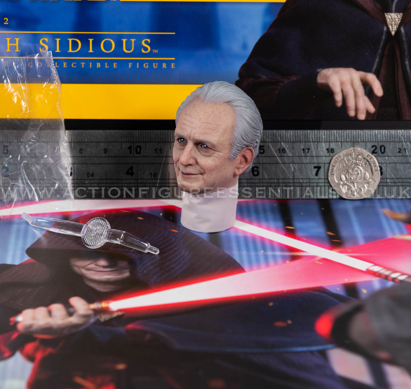 Hot Toys Emperor Palpatine Head Sculpt - Star Wars - Darth Sidious TMS102 - 1:6 Loose Parts
