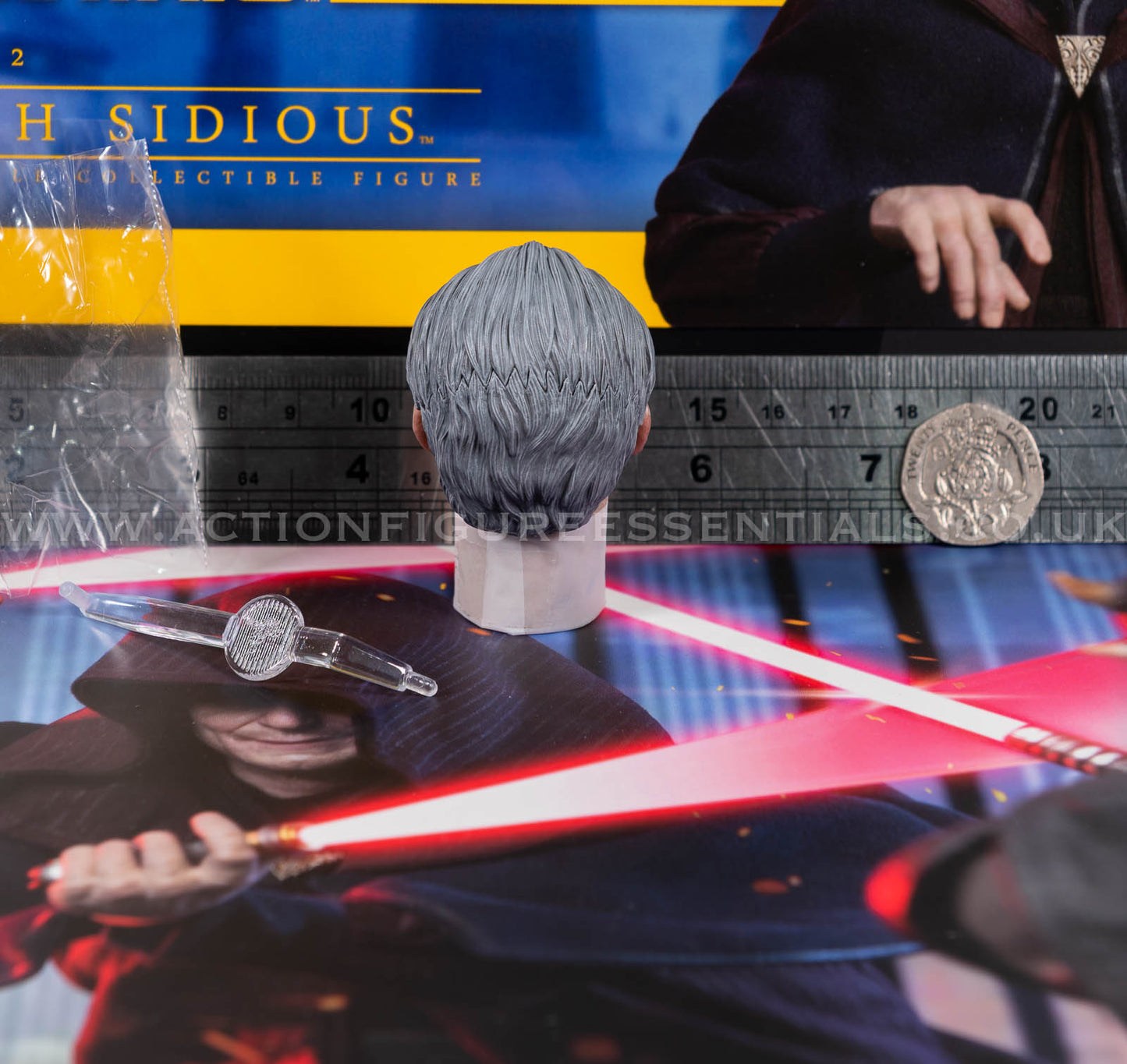 Hot Toys Emperor Palpatine Head Sculpt - Star Wars - Darth Sidious TMS102 - 1:6 Loose Parts