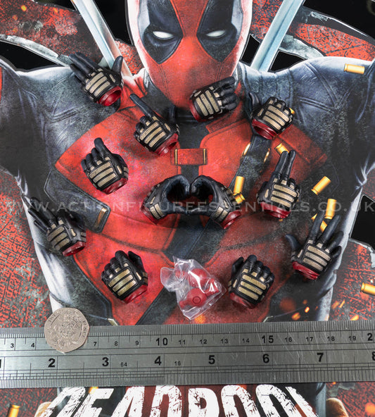 Hot Toys - Deadpool Gloved Hand Set - Battling Version - MMS782 - 1:6 Loose Parts