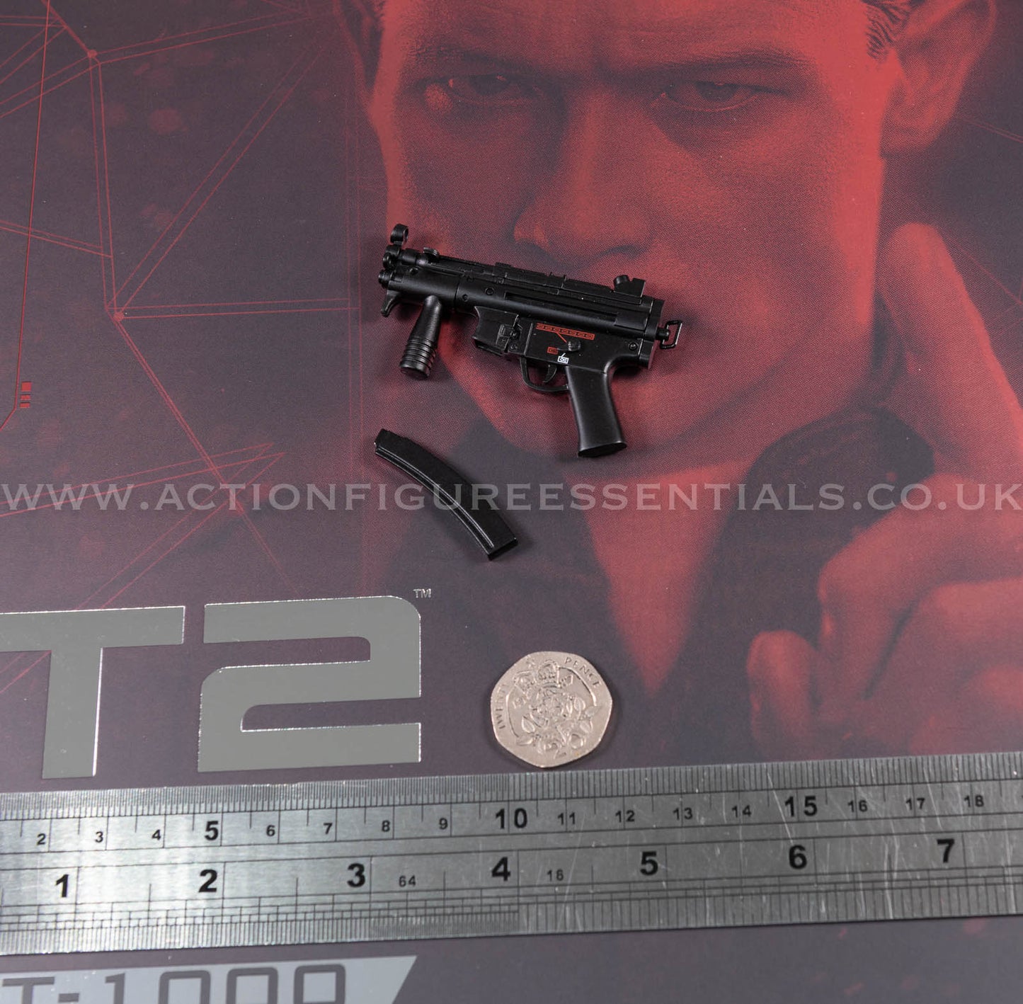 Hot Toys - T-1000 Terminator 2.0 MP5 Submachine Gun - MMS774 - 1:6 Loose Parts