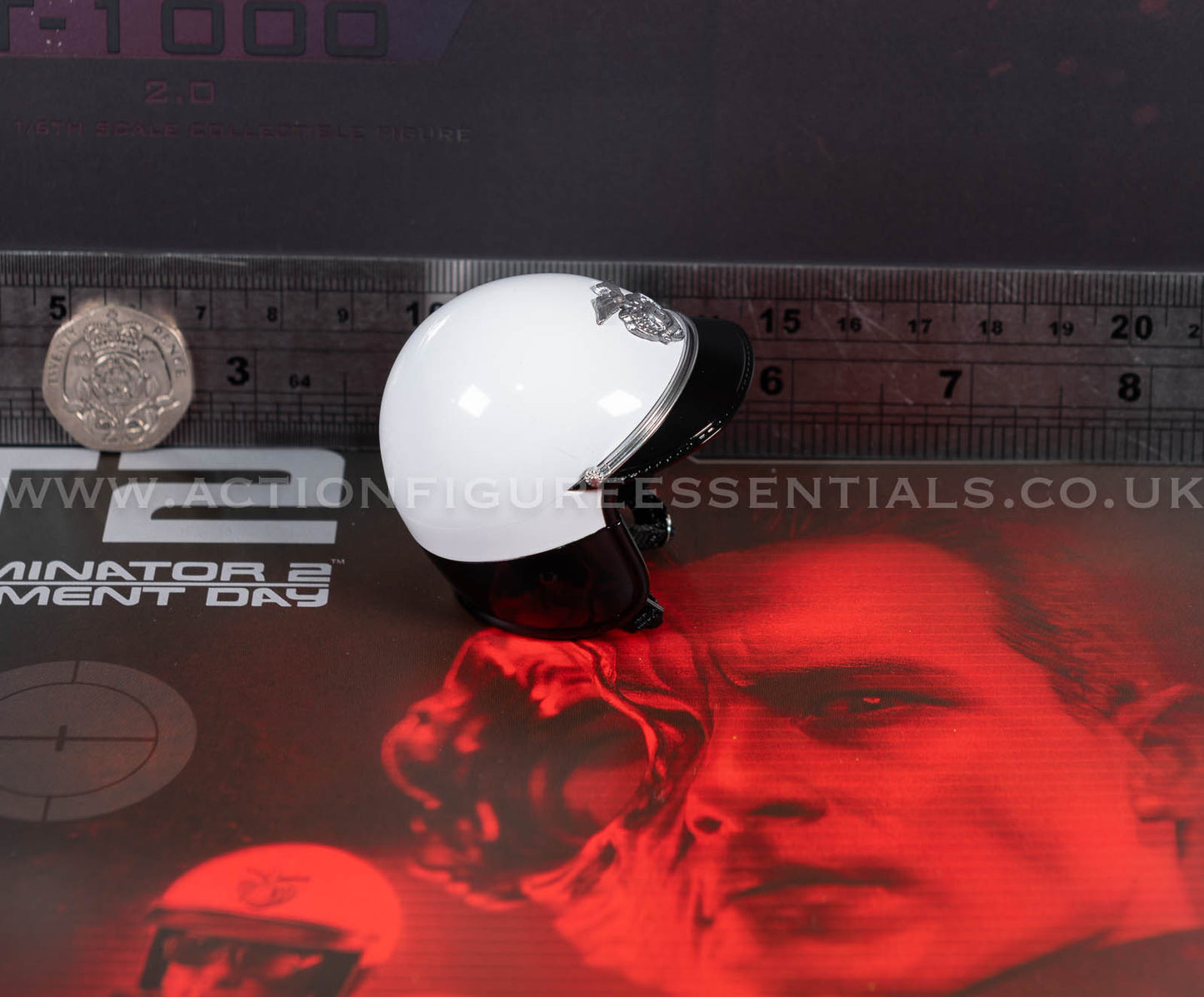 Hot Toys - T-1000 Terminator 2.0 Police Motorcycle Helmet - MMS774 - 1:6 Loose Parts