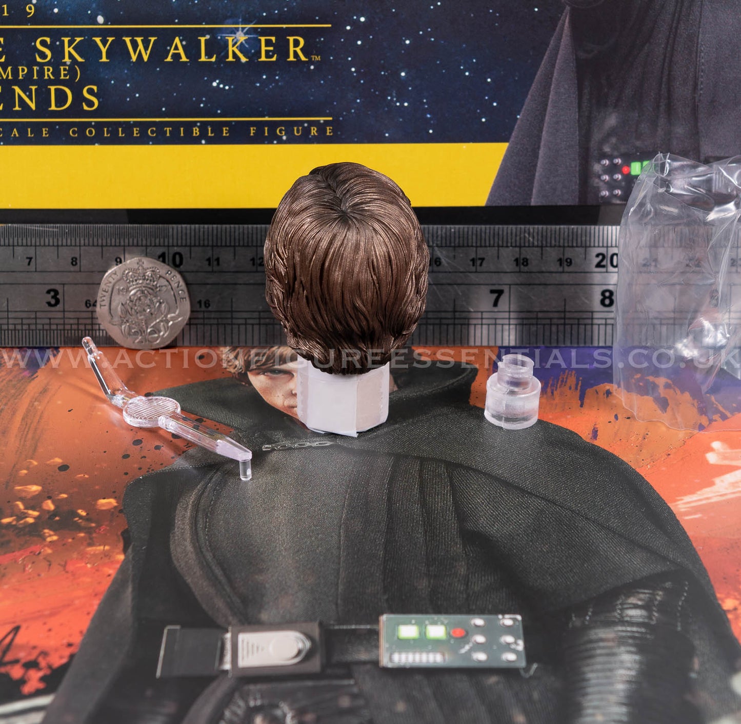 Hot Toys - Luke Skywalker Head Sculpt - Star Wars - CMS019 Dark Empire - 1:6 Loose Parts
