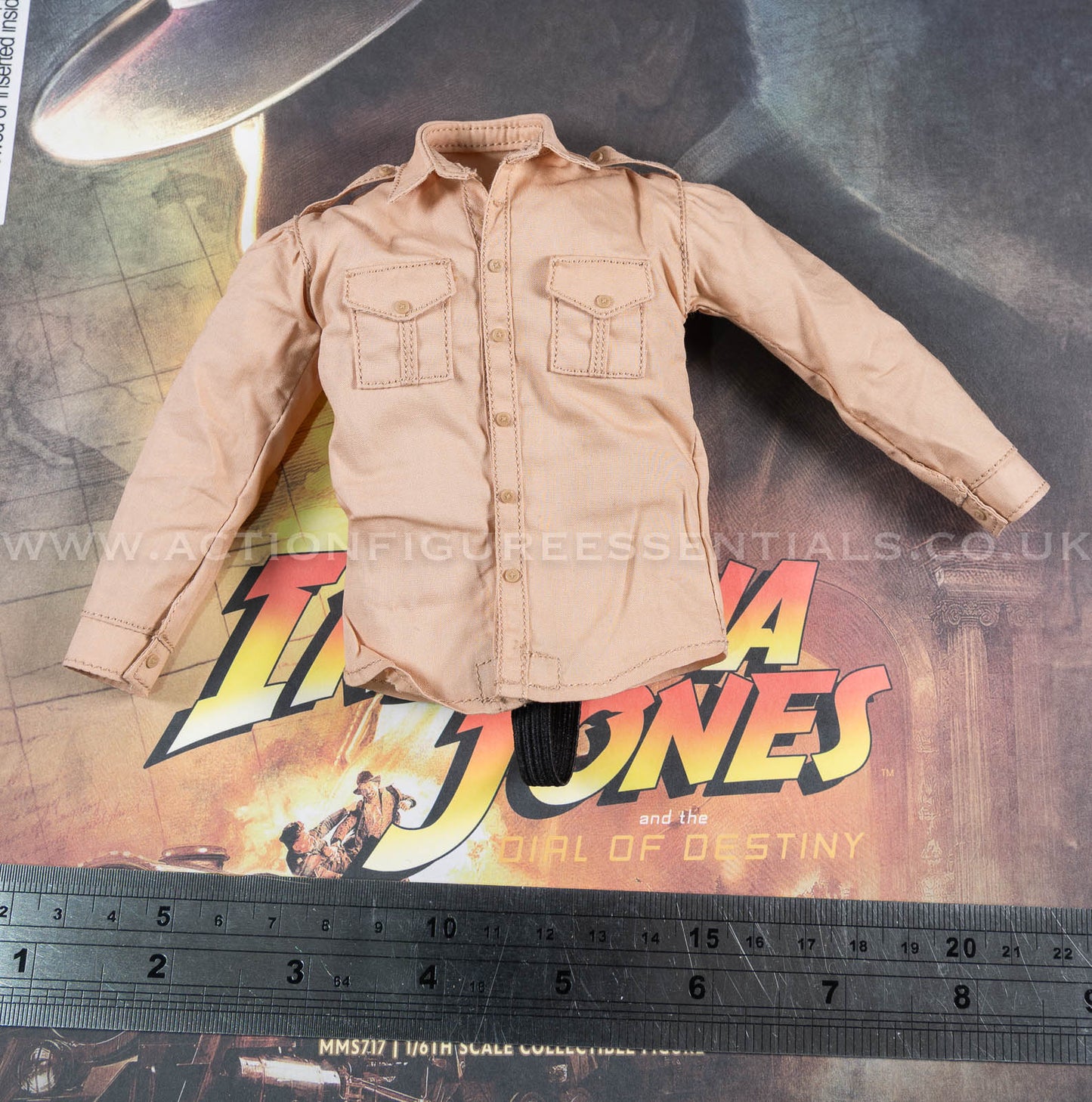 Hot Toys - Indiana Jones - Beige Shirt - Dial of Destiny - MMS717 - 1:6 Scale Parts Deluxe Version