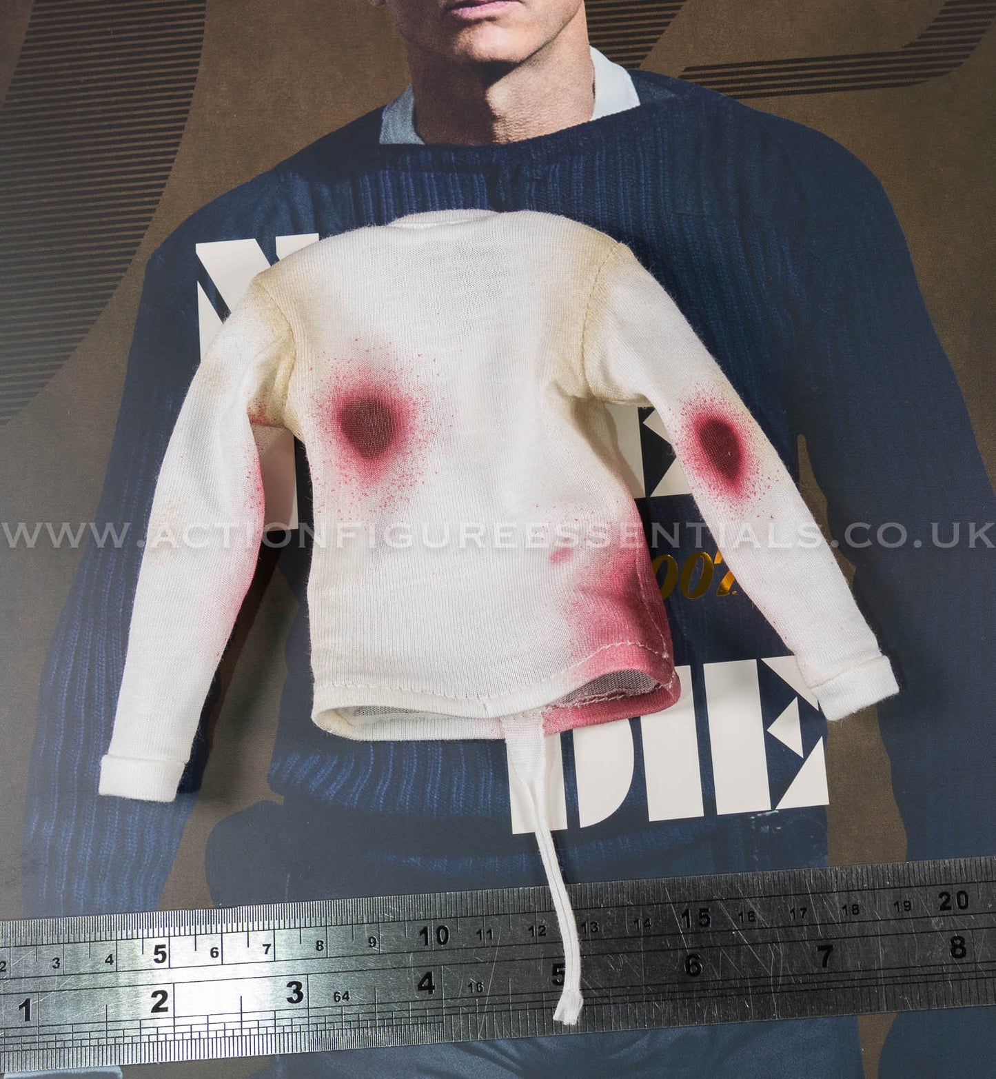 Hot Toys - James Bond 007 - Henley Long Sleeve T-Shirt Blood Stained - Commando - MMS804 - 1:6 Scale Parts Custom