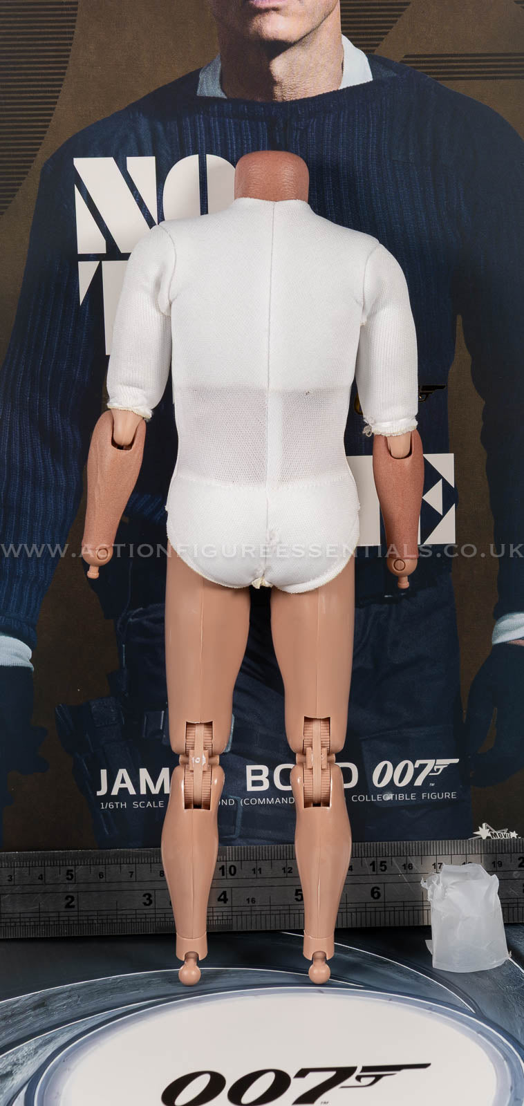Hot Toys - James Bond 007 - Body - Commando - MMS804 - 1:6 Scale Parts Custom