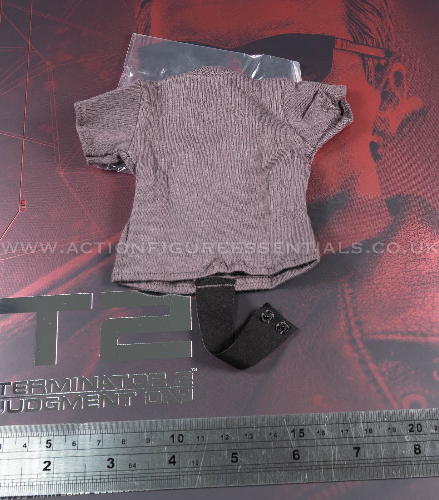 Hot Toys - T-800 Terminator 2 (2.0) - Grey T-Shirt - MMS795 - 1:6 Scale Parts Custom
