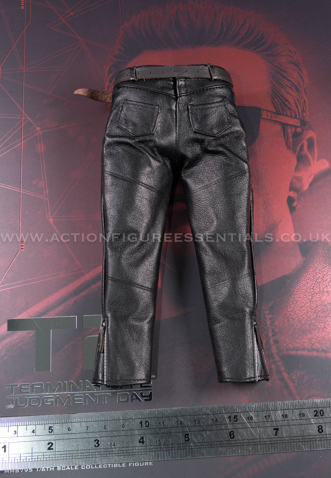 Hot Toys - T-800 Terminator 2 (2.0) - Genuine Leather Pants w Belt - MMS795 - 1:6 Scale Parts Custom