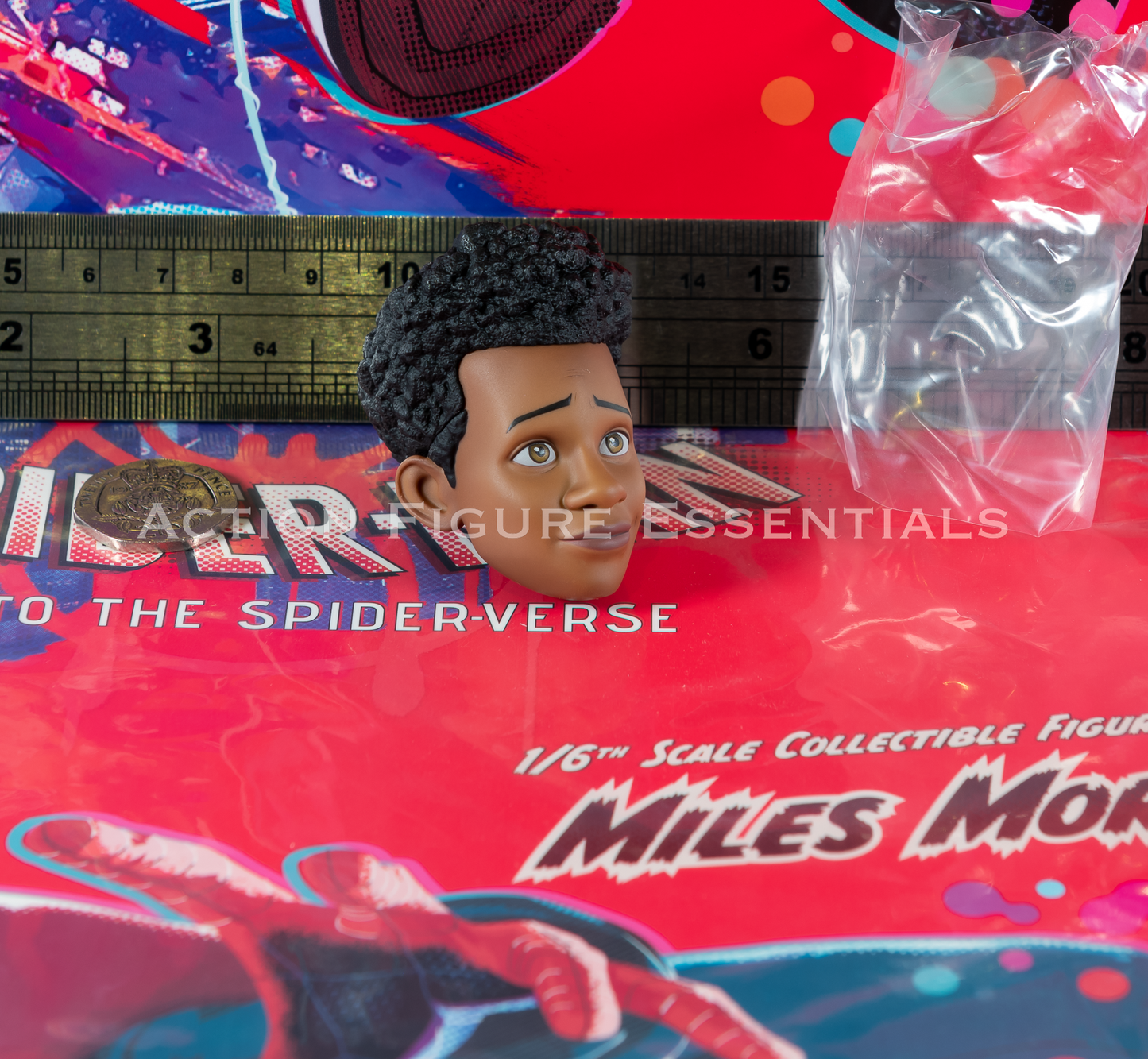 Hot Toys Miles Morales Spider-Man: Into the Spider-Verse MMS567 1/6 Head Sculpt Un Masked Figure Part