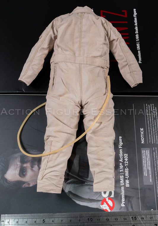 Blitzway Ghostbusters Dr Raymond Stantz 2.0 beige flight suit with STANTZ name patch and attached hose in 1/6 scale