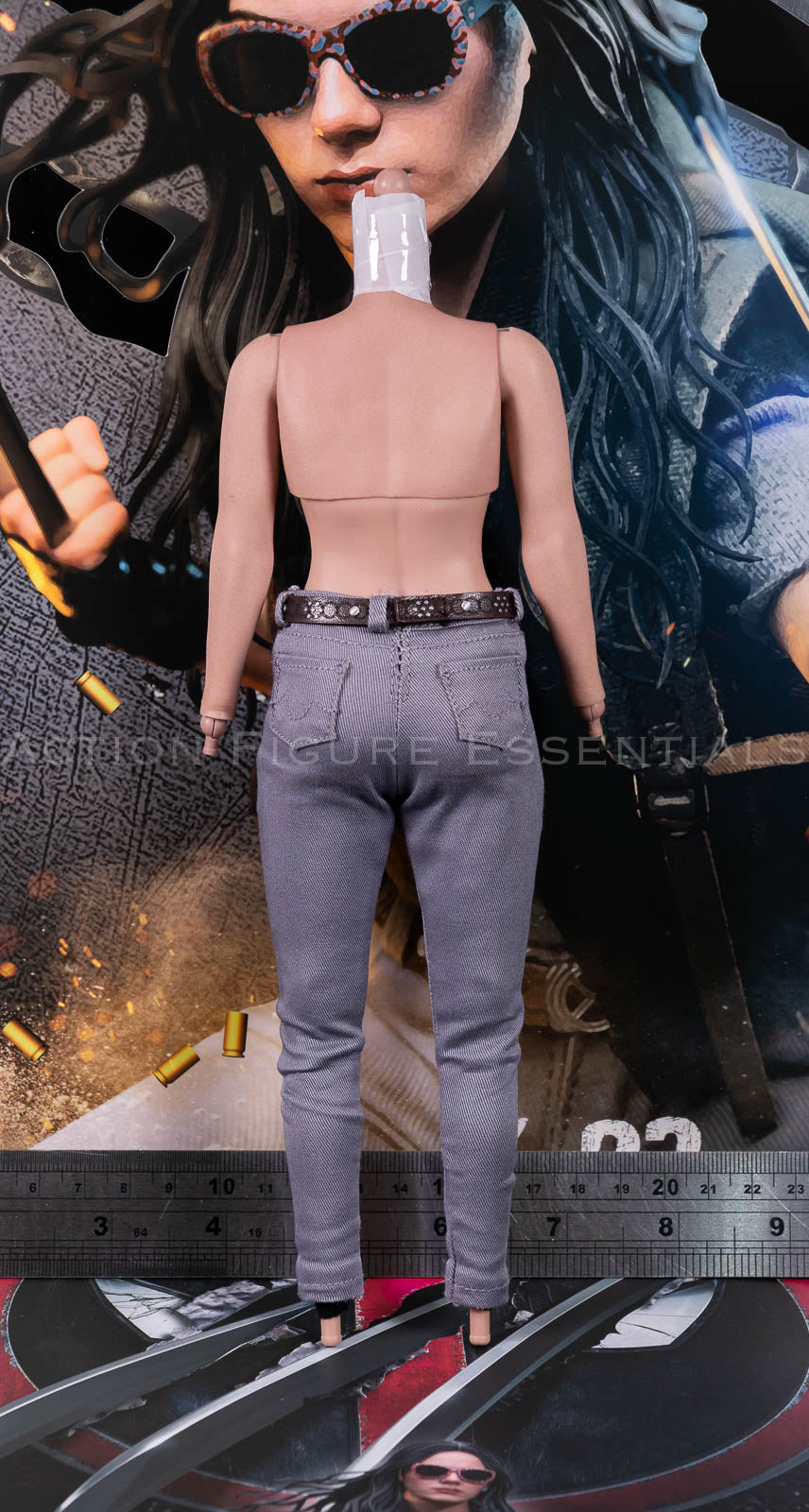 Hot Toys MMS781 X-23 Body, Grey Trousers & Belt Set 1/6 Scale