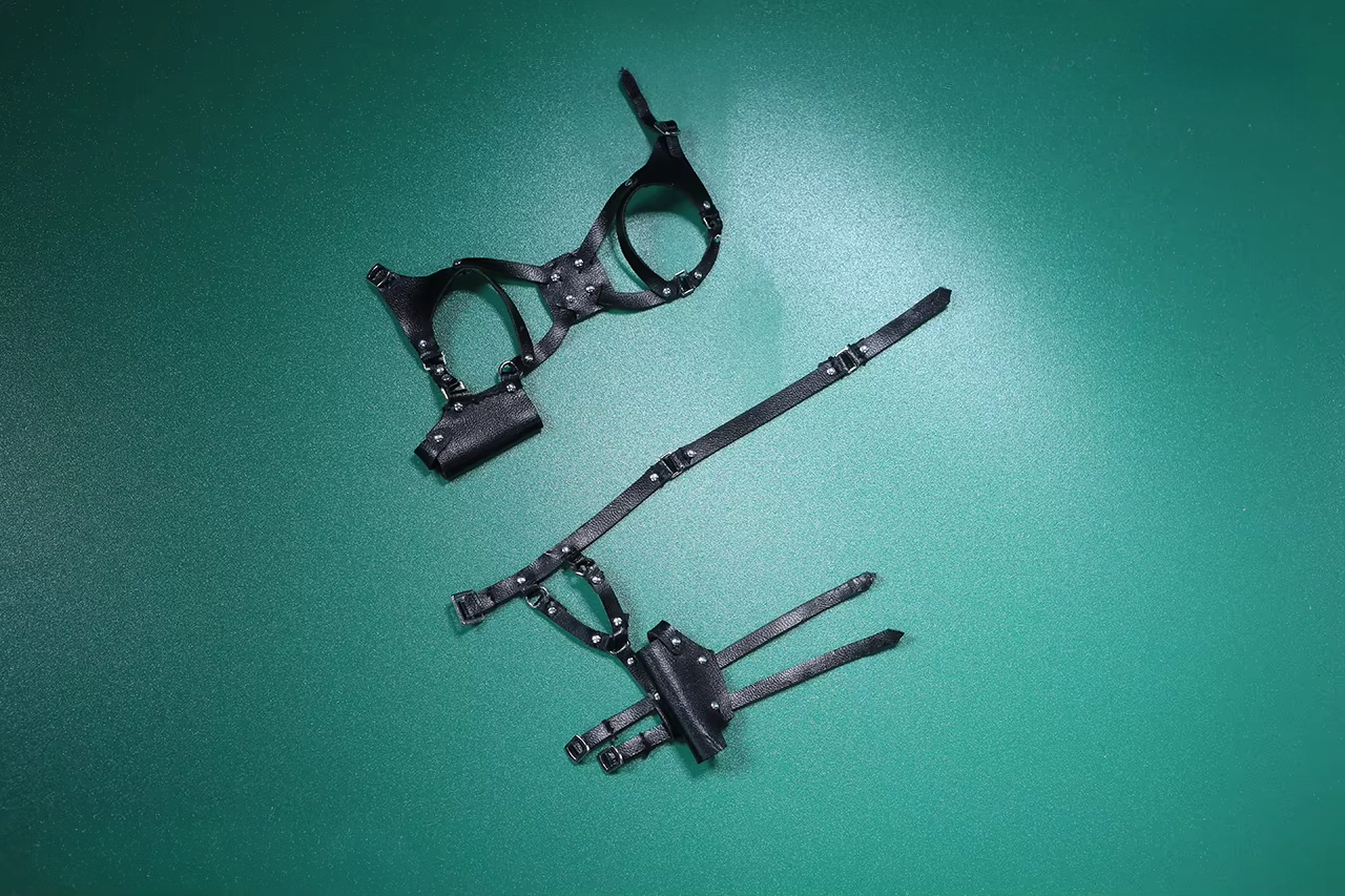 1/6 Scale Female Red Dress Outfit Set with Chest & Waist Holsters and Combat Boots – Fits 12" Action Figures