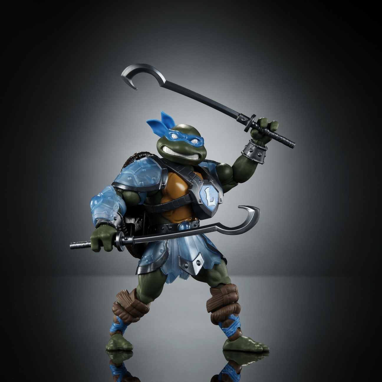 MOTU x TMNT: Turtles of Grayskull Leonardo Snake Armour Action Figure