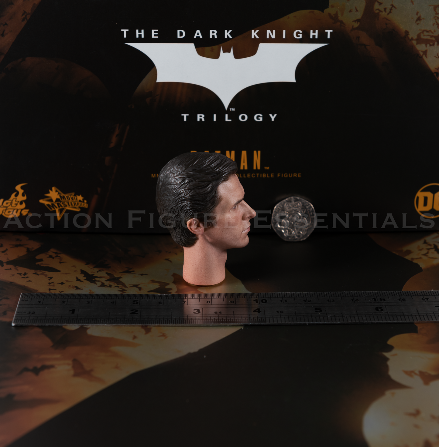 Hot Toys Batman Begins Bruce Wayne Head MMS595 1/6 Figure Part Dark Knight