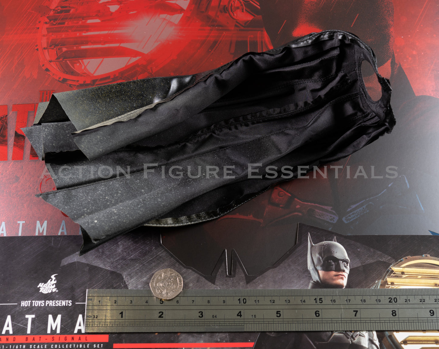 Hot Toys The Batman Cape Short Version 1/6 Exclusive MMS641 Parts