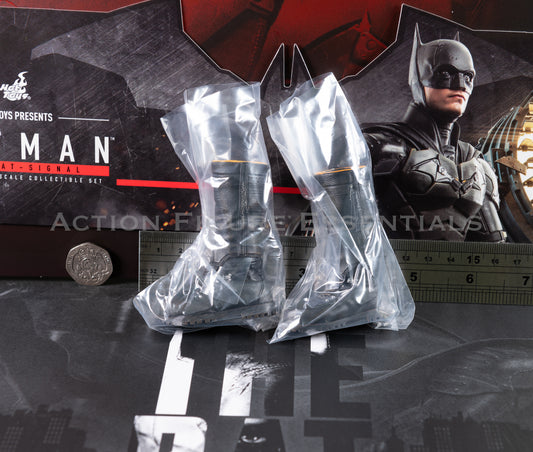 Hot Toys The Batman Boots Biker 1/6 Exclusive MMS641 Parts