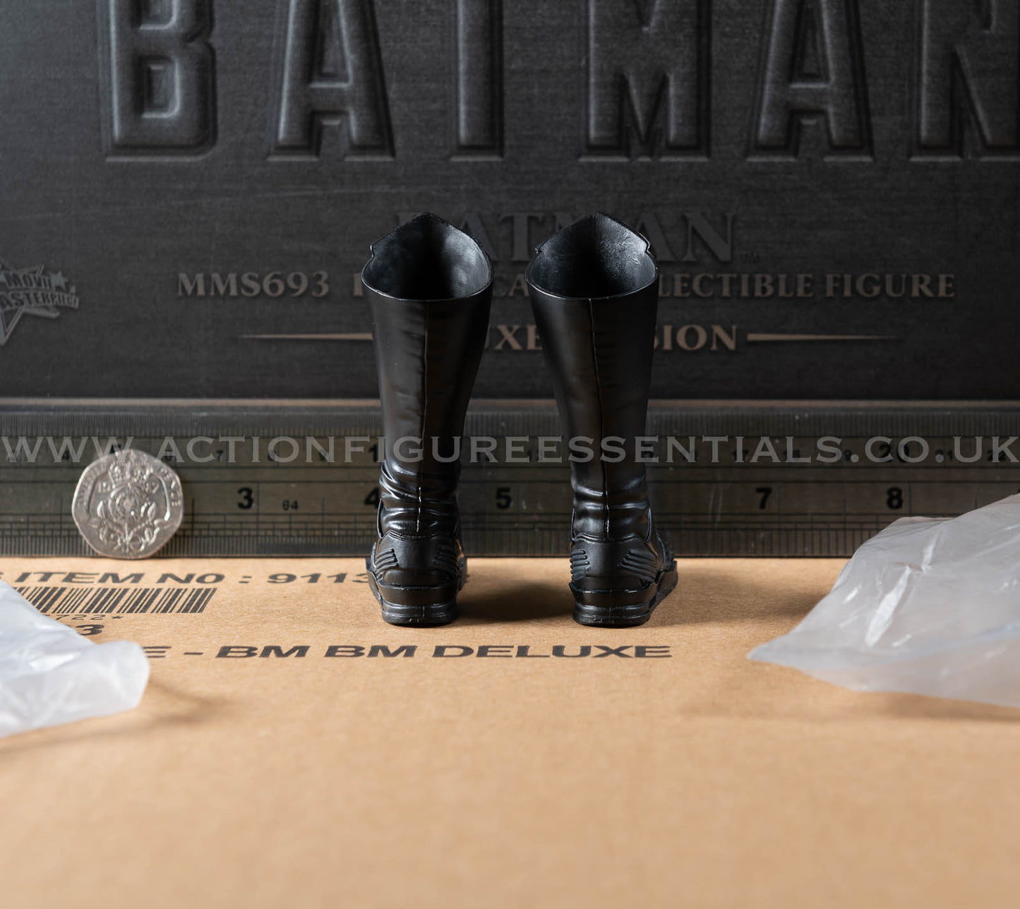 1989 Batman Hot Toys Boots MMS693 1/6 Scale Parts