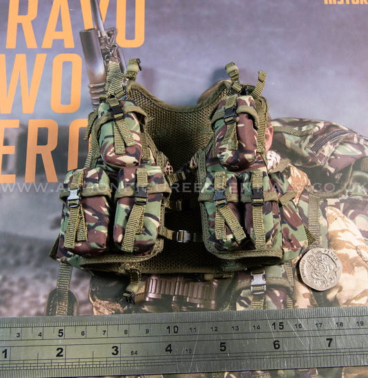 Bravo Two Zero SAS - British Army DPM Camo Combat Vest - 1/6 - Sean Bean British Army Special Air Service Gulf War 1991 - DAMTOYS - DAM 78098 - Loose Parts