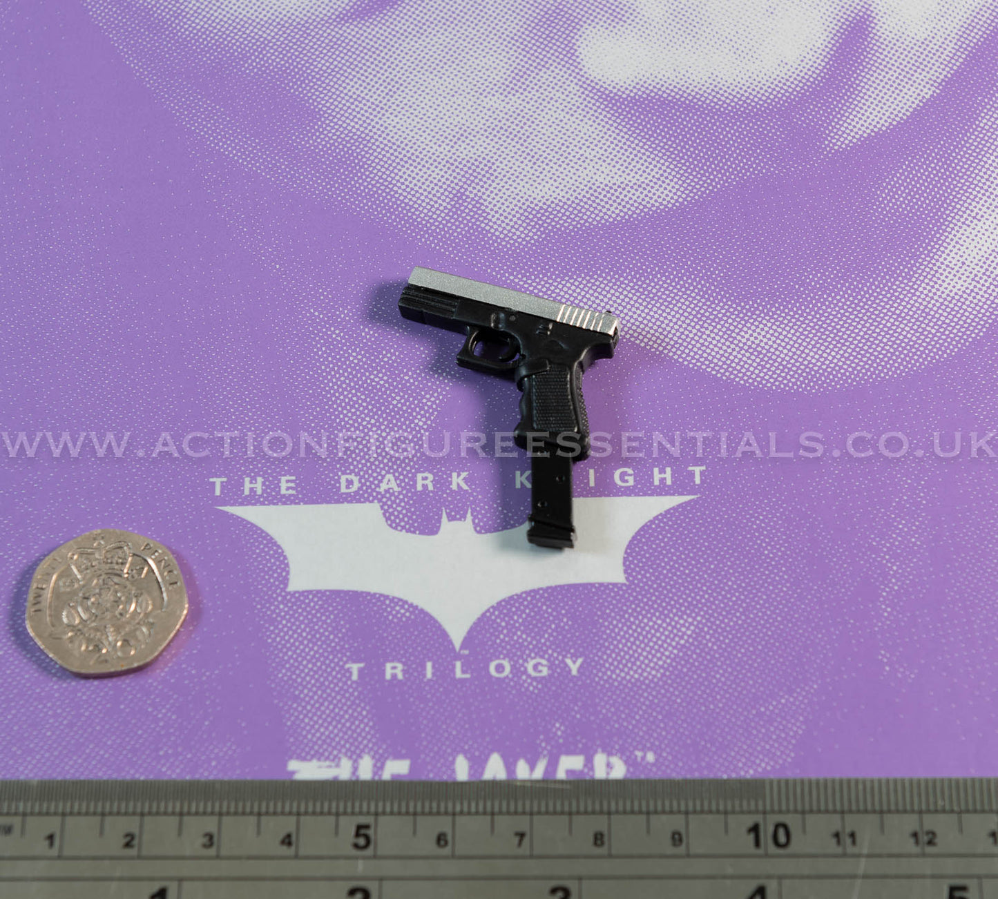 Hot Toys - The Joker - Glock Pistol Hand Gun - Heath Ledger - Dark Knight Trilogy - DX32 1:6 Loose Parts