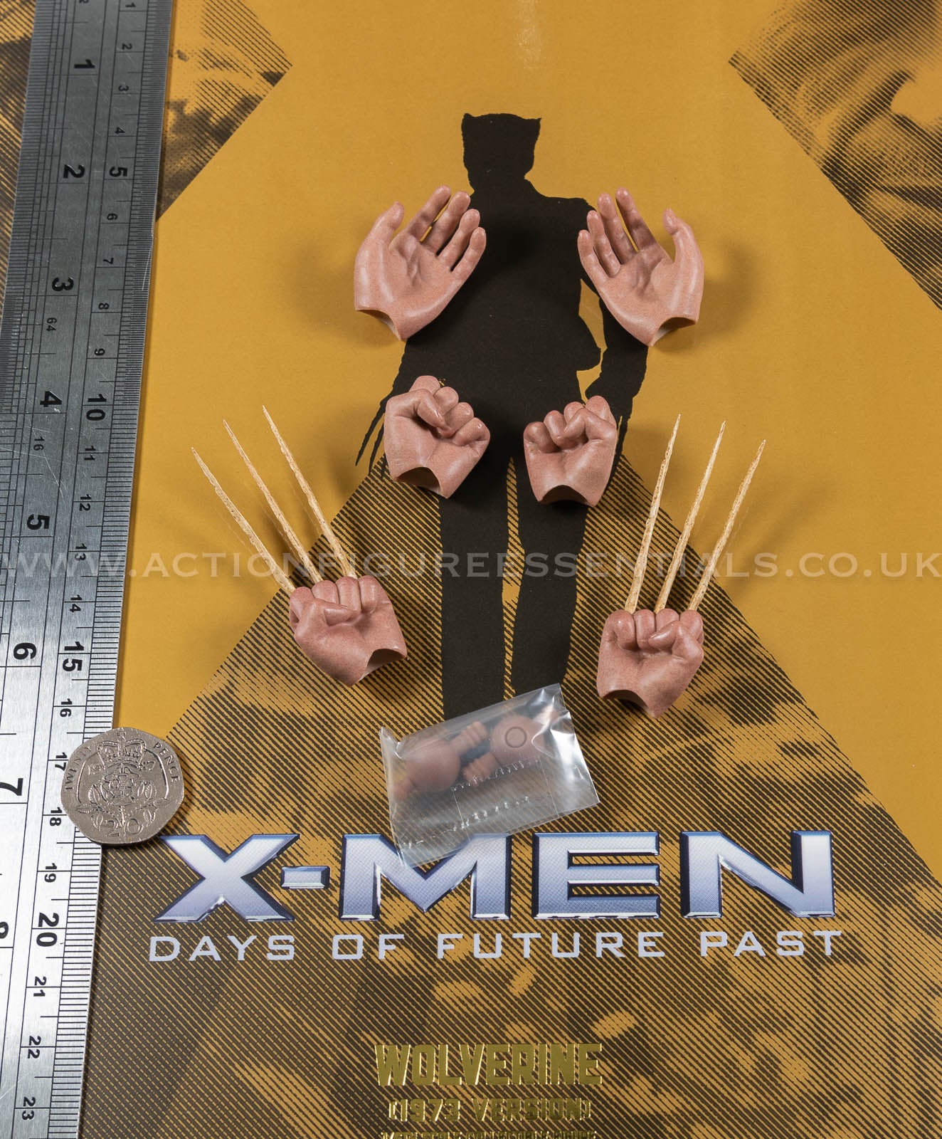 Hot Toys - Wolverine - Bone Claw Hand Wrist Peg Set - Hugh Jackman - 1973 - MMS660 Deluxe 1:6 Loose Parts