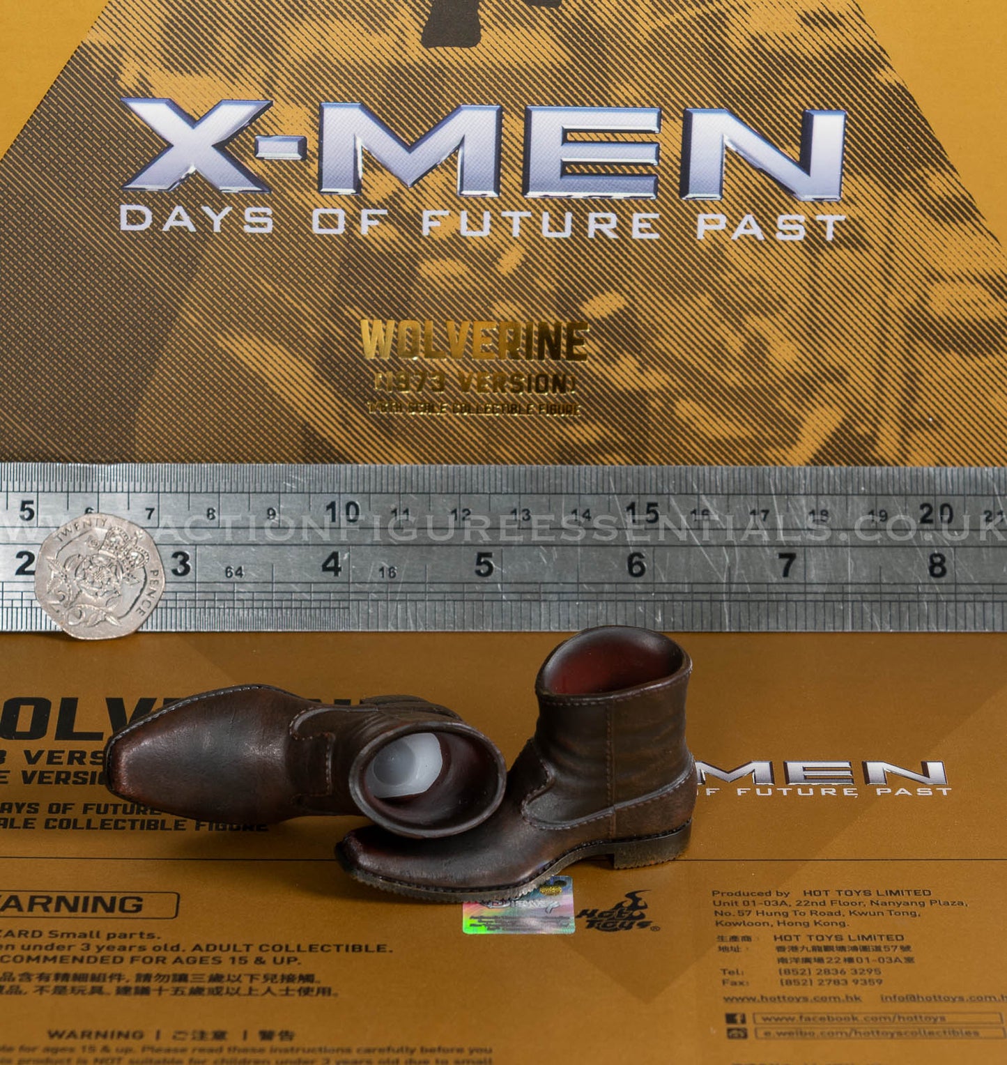 Hot Toys - Wolverine - Shoes / Boots - Hugh Jackman - 1973 - MMS660 Deluxe 1:6 Loose Parts