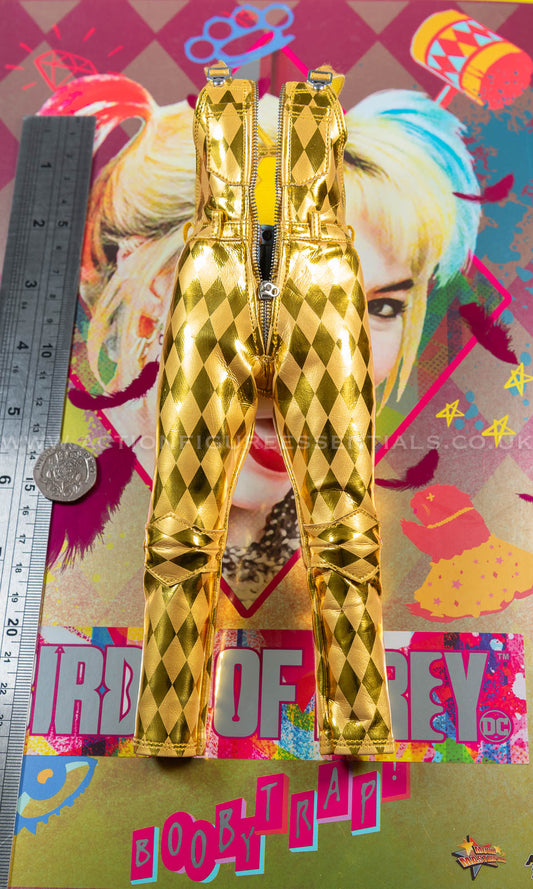 Hot Toys - Harley Quinn - Gold Overalls Dungarees - MMS565 Birds of Prey - DC Comics - 1:6 Loose Parts