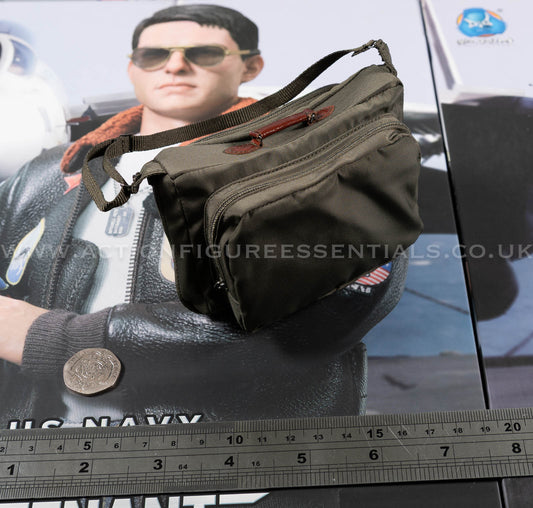 Top Gun - Officer Luggage Bag- Maverick -  MA80181 US Navy Naval Aviator Lieutenant Pete - DID - 1:6 Loose Parts