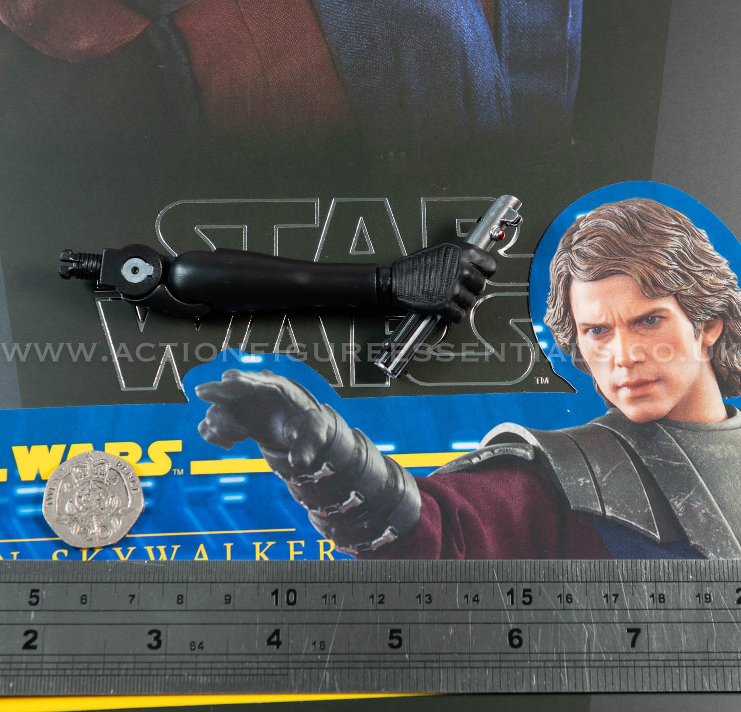 Hot Toys - Anakin Skywalker - Lightsaber Arm LED - Star Wars - TMS019 Special Edition - 1:6 Loose Parts