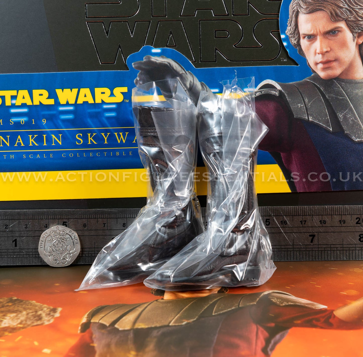 Hot Toys - Anakin Skywalker - Boots & Pegs - Star Wars - TMS019 Special Edition - 1:6 Loose Parts