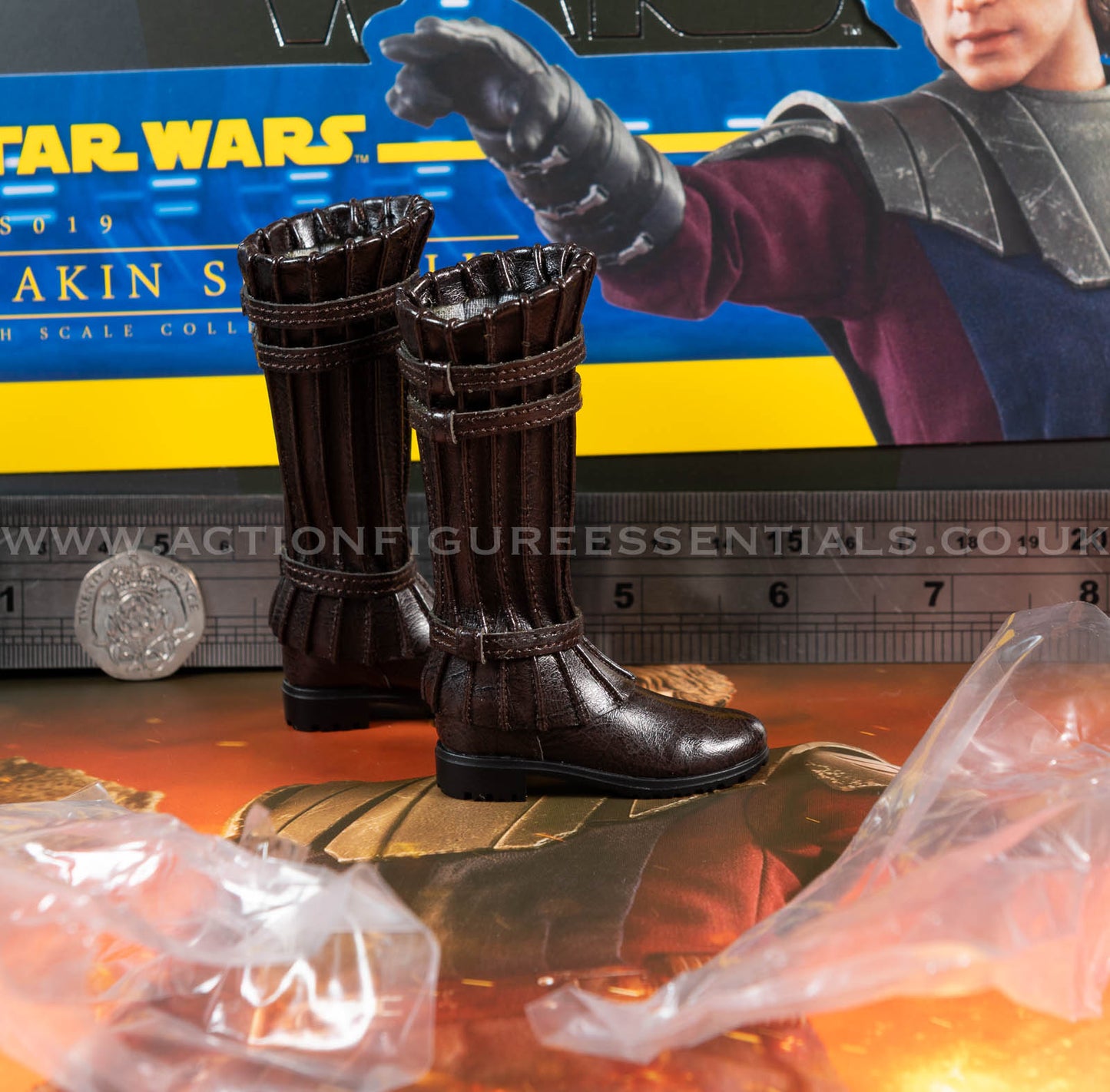 Hot Toys - Anakin Skywalker - Boots & Pegs - Star Wars - TMS019 Special Edition - 1:6 Loose Parts