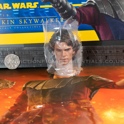 Hot Toys - Anakin Skywalker - Head Sculpt - Star Wars - TMS019 Special Edition - 1:6 Loose Parts