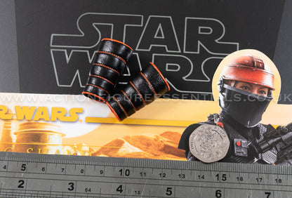Hot Toys Fennec Shand Gauntlet Set - Star Wars - TMS068 - 1:6 Loose Parts